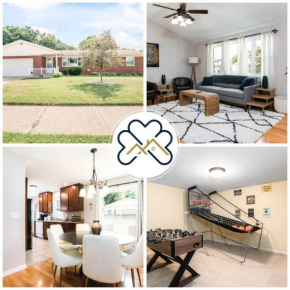 TDJ Getaway 4BR Home with game room